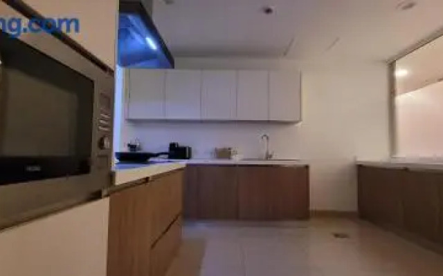 Goldcrest Luxury Apartments