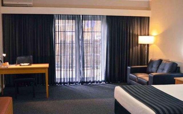 Quality Hotel Melbourne Airport