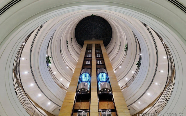 Lotus Grand Hotel Apartments