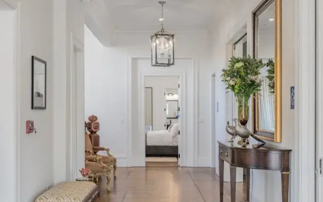 The George Luxury Boutique Inn