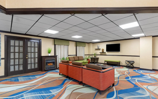 Baymont by Wyndham Knoxville I-75