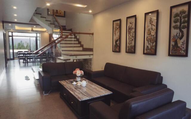 Homestay Villa Full House