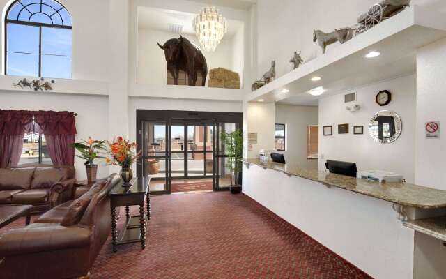 Howard Johnson by Wyndham Lubbock TX
