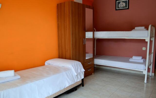 Studios Face À La Mer Cala Llevado 03