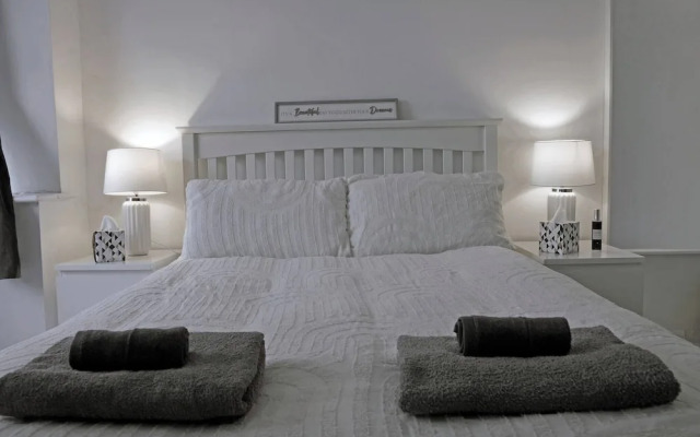 Peaceful Retreat in Southampton's Countryside