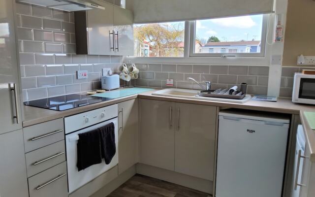 Lena's Place, Dogs Welcome Chalet Bridlington