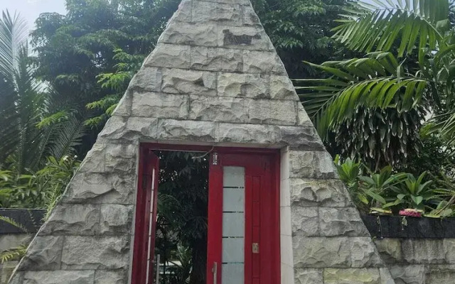 Two Brothers Guesthouse
