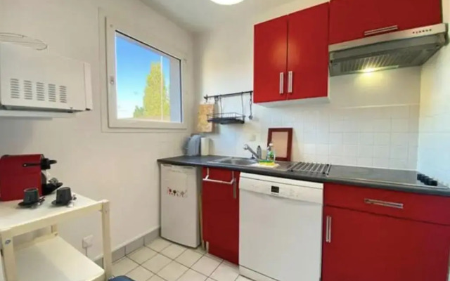 Beautiful Apartment For 4 With Balcony