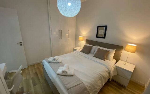 Seabreeze City Center Flat No 4