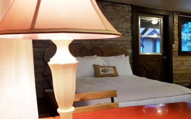 Paradise Village Hotel