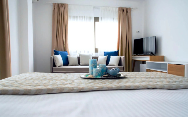 Stavros Beach Hotel