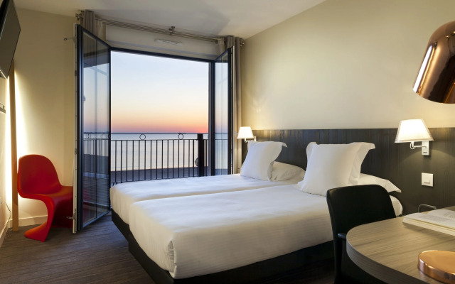 Hotel Les Flots - Chatelaillon Plage