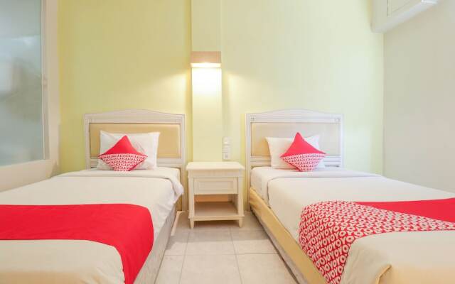 OYO 2253 The Sunrise Sanur