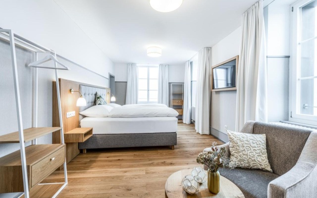 Hotel Weissenstein – Guest Rooms – Oberdorf
