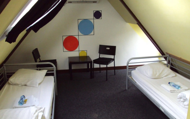 The Flying Pig Uptown Hostel