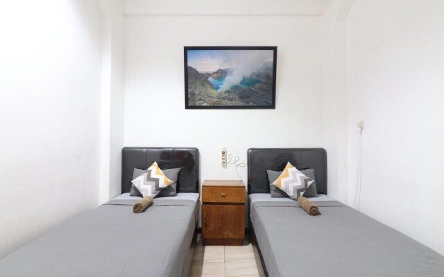 MADOR Malang Dorm Hostel