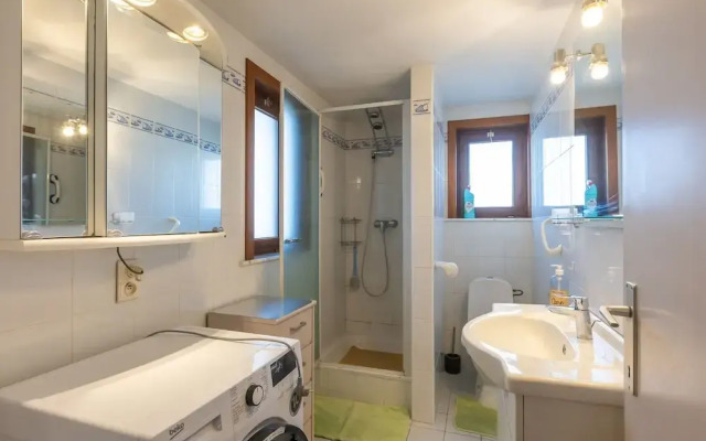 Ideal Holiday Home by the sea