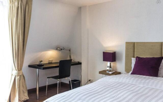 Fabulous Third Floor Apartment Dasiri Downtown Residence