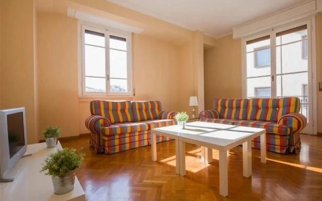 Ponte Vecchio Exclusive Flat