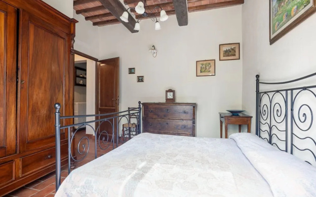 Belvilla by OYO Farmhous With Swimming Pool