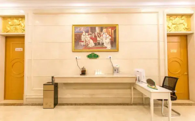 Vienna Hotel
