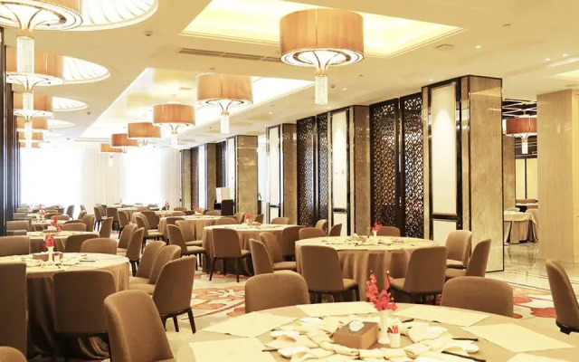 Holiday Inn Wuyuan Huazhong