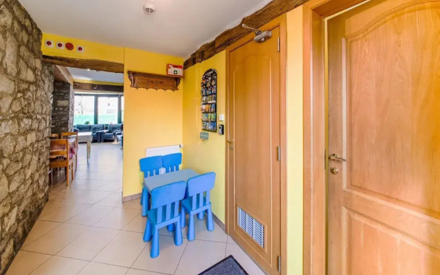 Modern Cottage in Rochefort with Private Garden