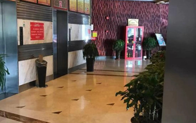 123 Jiman Chain Hotel (Shanghai Daning International Wuwei East Road Subway Station Branch)