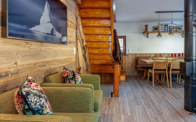 Attractive Holiday Home in Rauris, Near the ski Piste