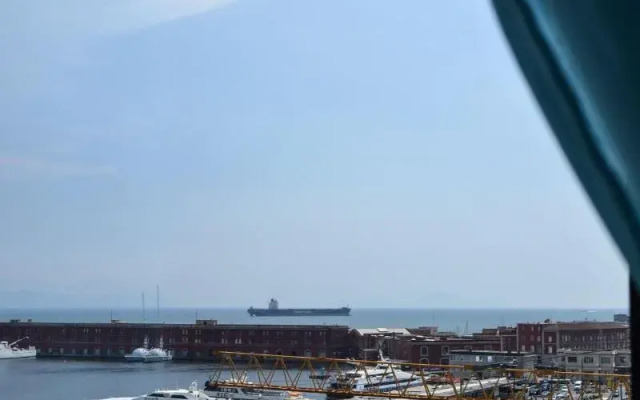 Tiffany's Boutique Suite & Residence