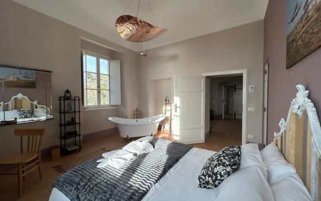 Capel Rosso Lighthouse