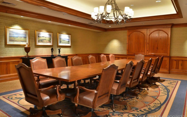 The Inn & Club at Harbour Town