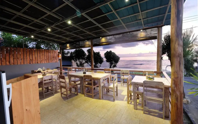 Adara Beach Hut