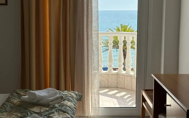 Hotel Ioni