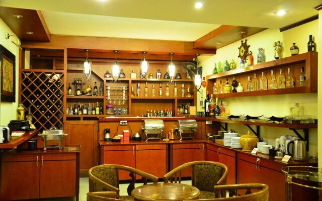 Hanoi Boutique 2