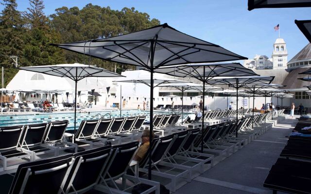 Claremont Resort & Club