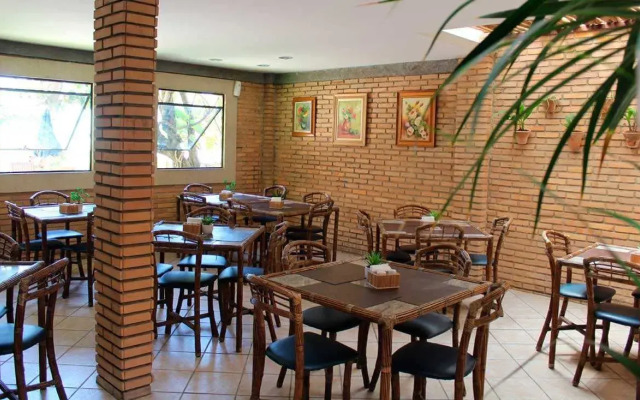 Cais da Praia Hotel
