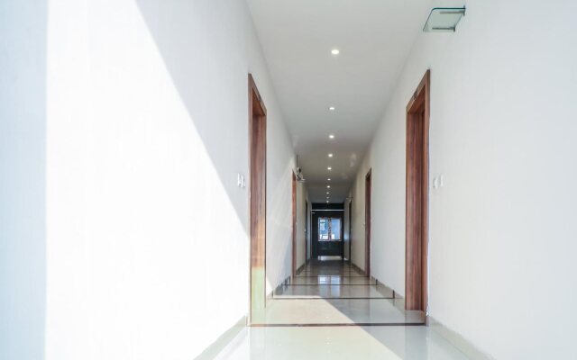 Hotel Divine Regency