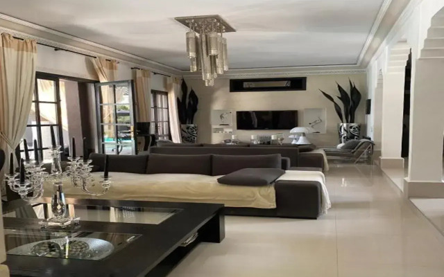 Villa Mano