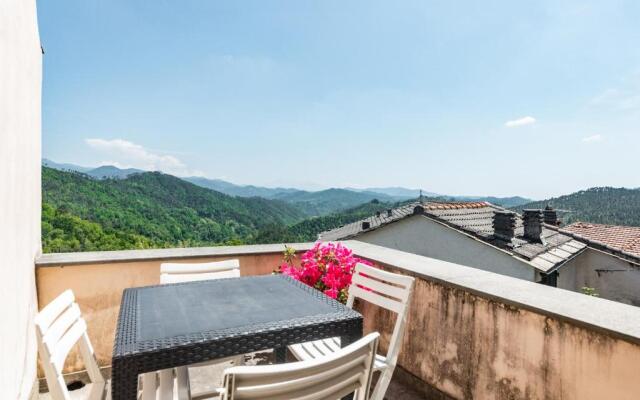 Alpi Apuane Authentic Apartment