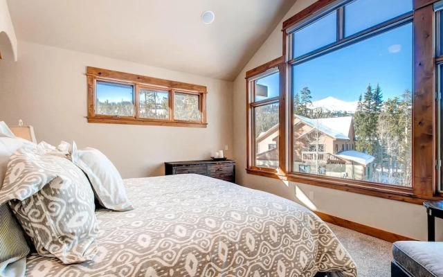 Riverwood 4 Bedroom Home by RedAwning