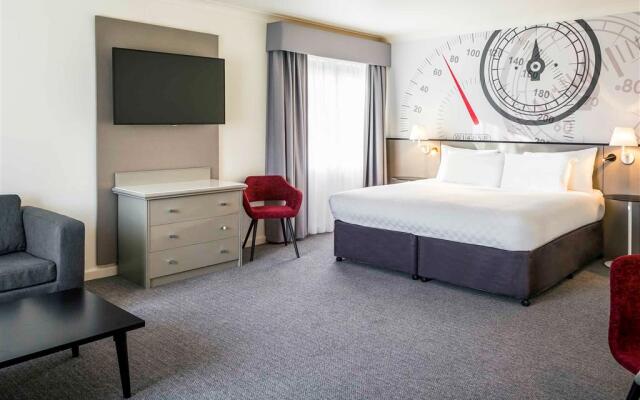 Mercure Dartford Brands Hatch Hotel & Spa