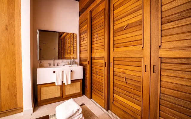 Careyes 114 Oceanfront Luxury With a Spacious Te