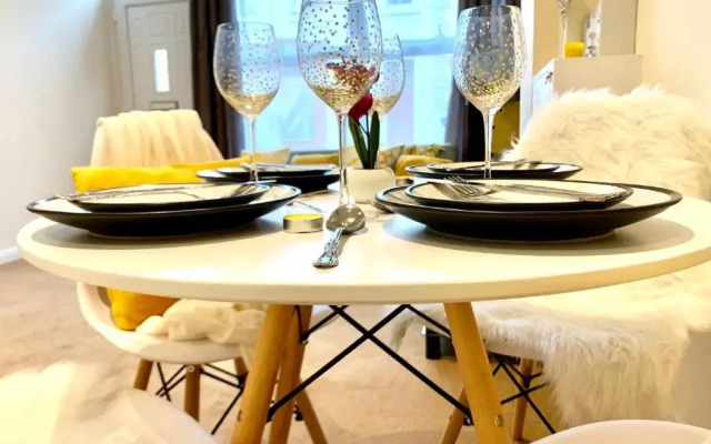 Eastbourne Beach Pier Apartment