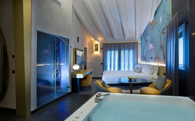 Vip's Motel Luxury Accommodation & Spa