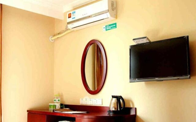 GreenTree Inn Zhenjiang Gaotie Wanda Square Express Hotel