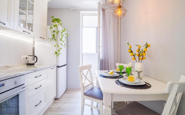 Южный берег на улице Куникова