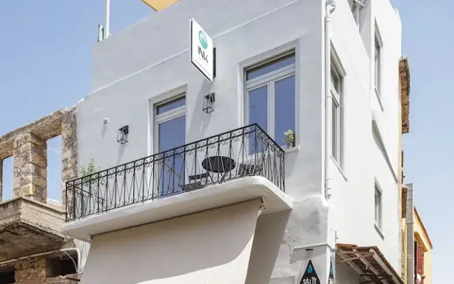The Residence of the Old Port