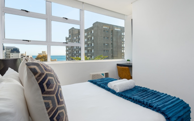 Montclair 306