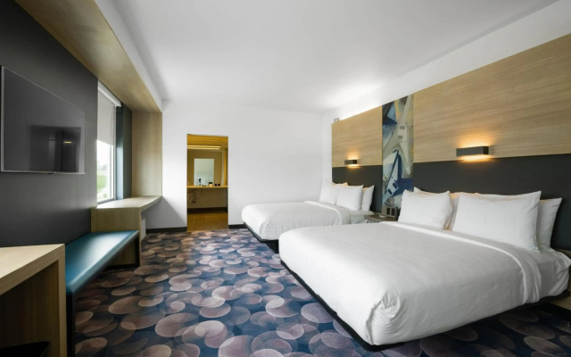 Aloft Austin Airport